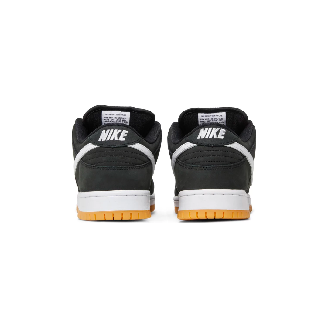 Dunk Low SB 'Black Gum'