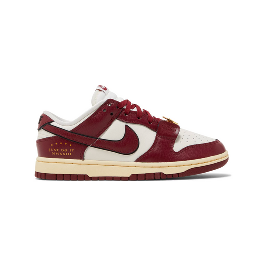 Wmns Dunk Low SE 'Sisterhood - Team Red'