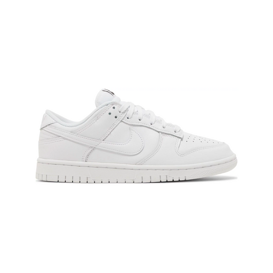 Wmns Dunk Low 'Triple White'